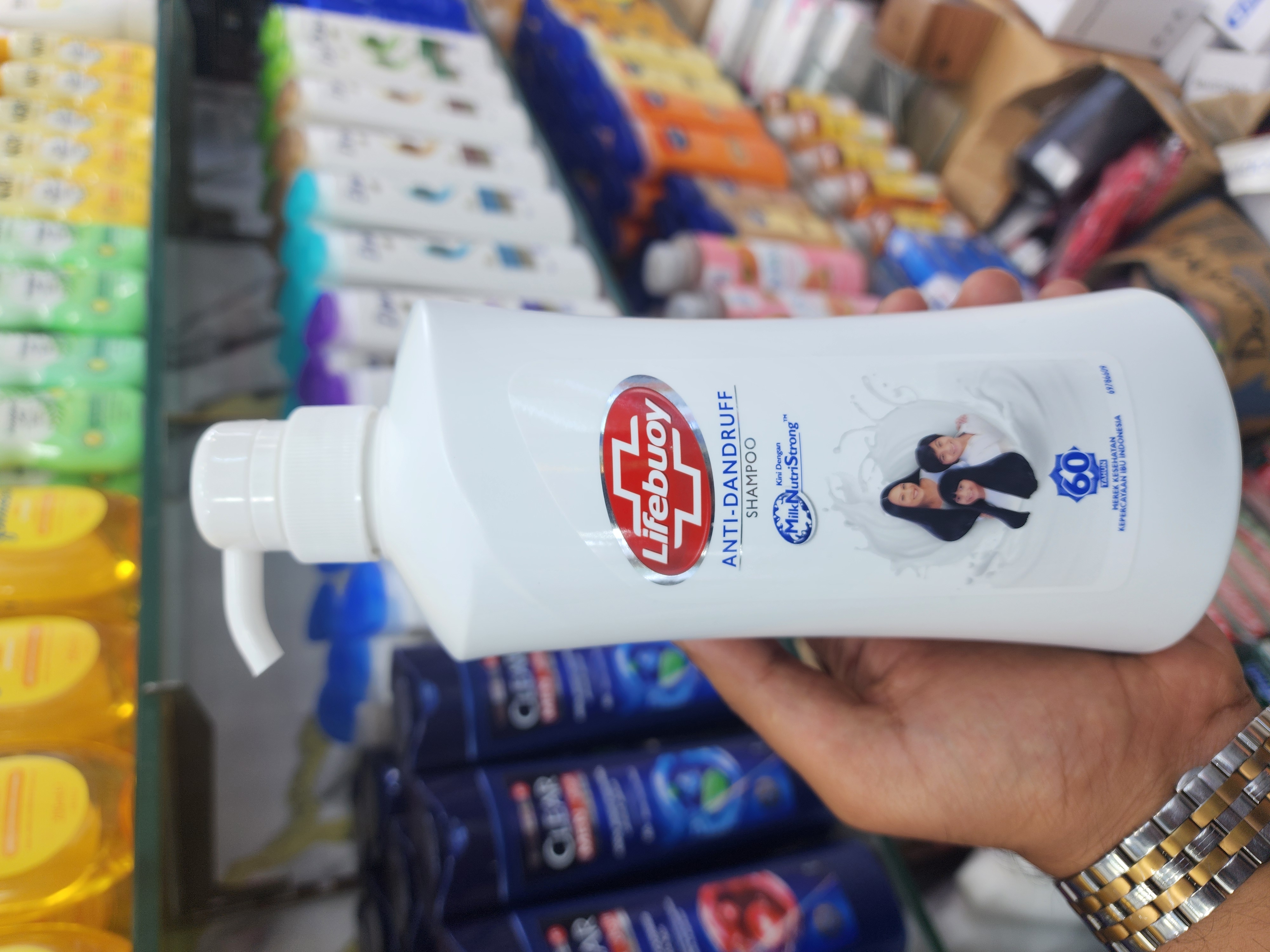 شامپو سر لایف بوی 680 میل